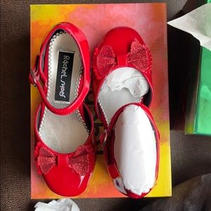 Girls size 13 red patent shoes